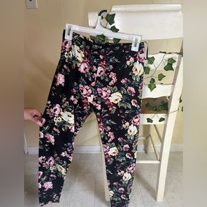 Black Floral Leggings